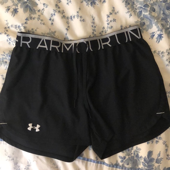 under armour semi fitted shorts